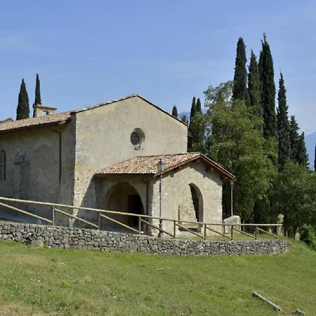 Cristina Hotel