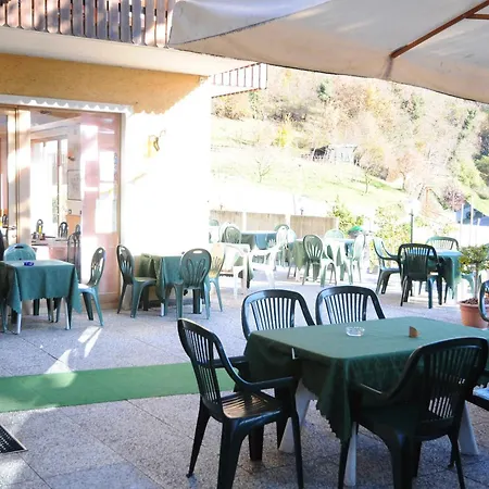 Cristina Hotel